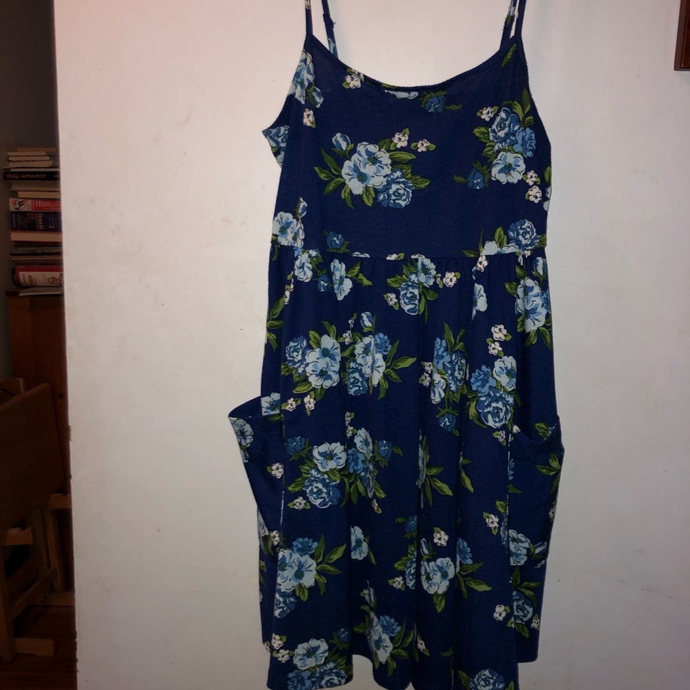Forever 21 Spaghetti Strap Floral Dress